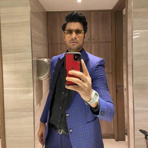 Read more about the article Anchor Amit Auumkaar